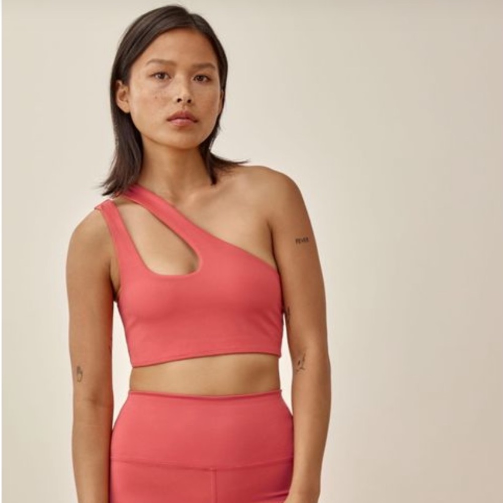 Reformation EcoMove Simone Bra in Hot Coral NWT Medium - Picture 1 of 8